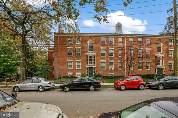 2712 ORDWAY ST NW #4, Washington, DC 20008