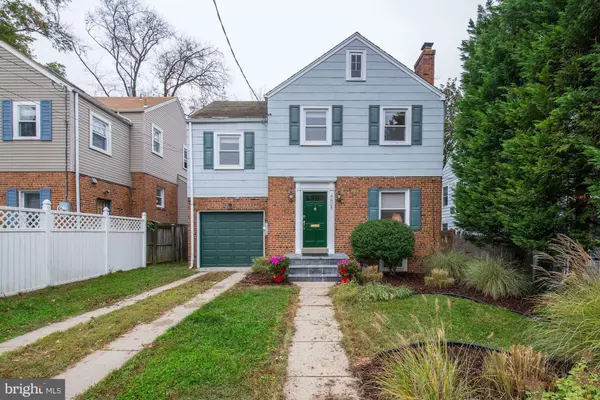 Bethesda, MD 20814,4625 MAPLE AVE