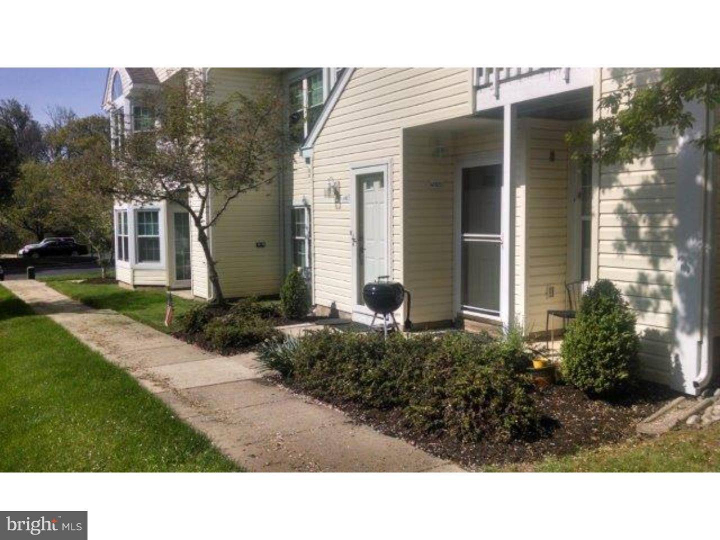 41021 COOPERS PL #11, Holland, PA 18966