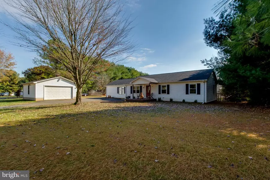 7297 COVINGTONS CORNER RD, Bealeton, VA 22712