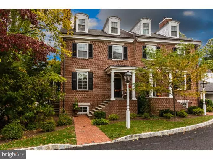 14 E 3RD ST #A, Moorestown, NJ 08057