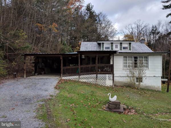 12530 NEELYTON RD, Shade Gap, PA 17255