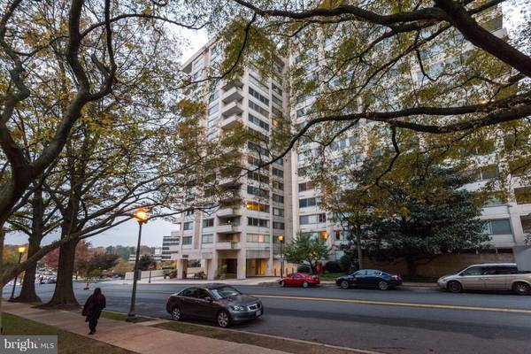 5500 FRIENDSHIP BLVD #1211N, Chevy Chase, MD 20815