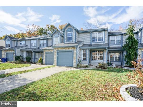 10 KETTLEBROOK DR, Mount Laurel, NJ 08054