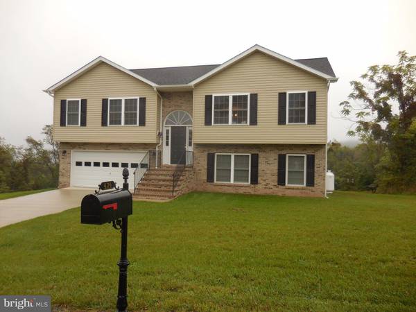 424 HARVEST DR, Romney, WV 26757