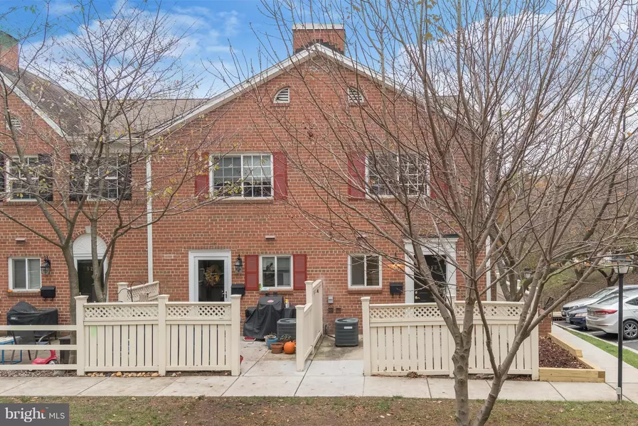 5230 MARIS AVE, Alexandria, VA 22304