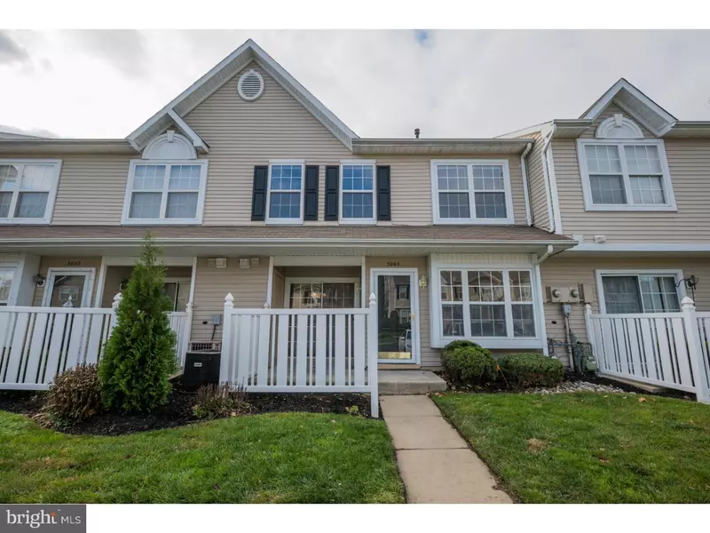 3003 SAXONY DR, Mount Laurel, NJ 08054