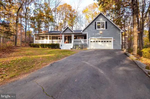 106 FLINTLOCK CT, Locust Grove, VA 22508