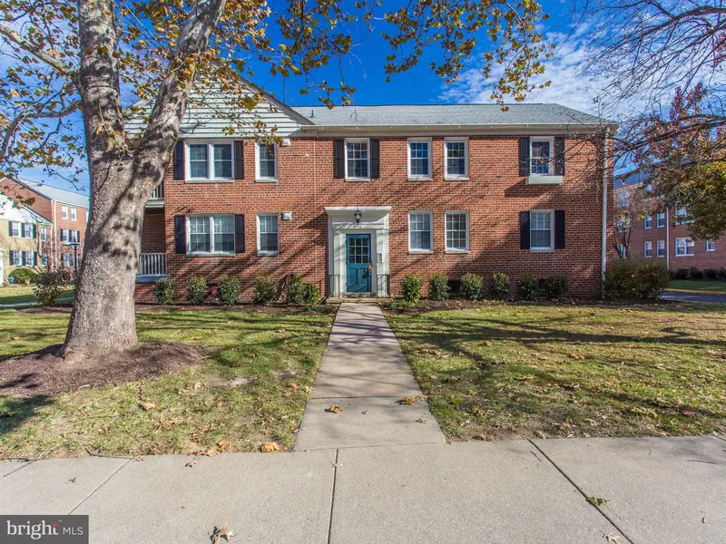 6712 WAKEFIELD DR #B2, Alexandria, VA 22307