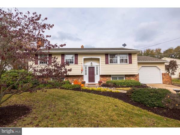 1 CAMELOT CT, Blackwood, NJ 08012