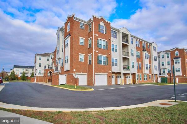 10275 FOUNTAIN CIR #111, Manassas, VA 20110