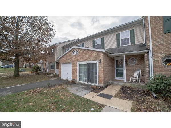 1112 PIN OAK DR, Perkiomenville, PA 18074