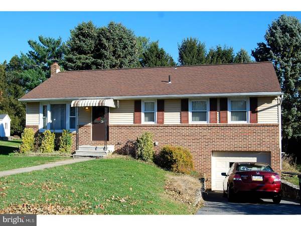 142 BEACON RD, Sinking Spring, PA 19608