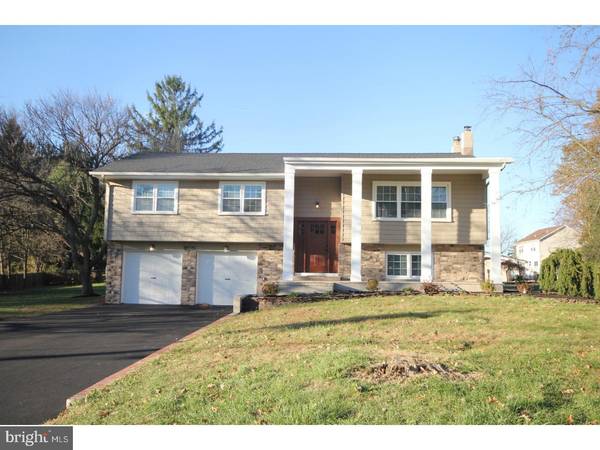 35 WINDSWEPT DR, Robbinsville, NJ 08690