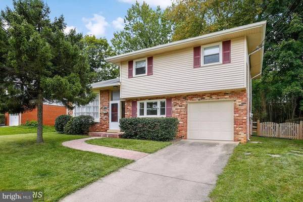 8706 BRADMOOR DR, Bethesda, MD 20817