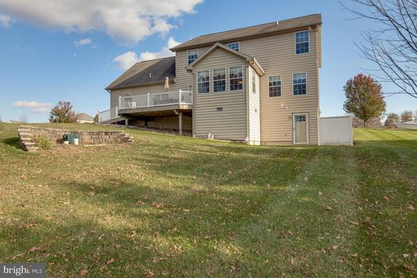 91 NORTHRIDGE DR, Hanover, PA 17331