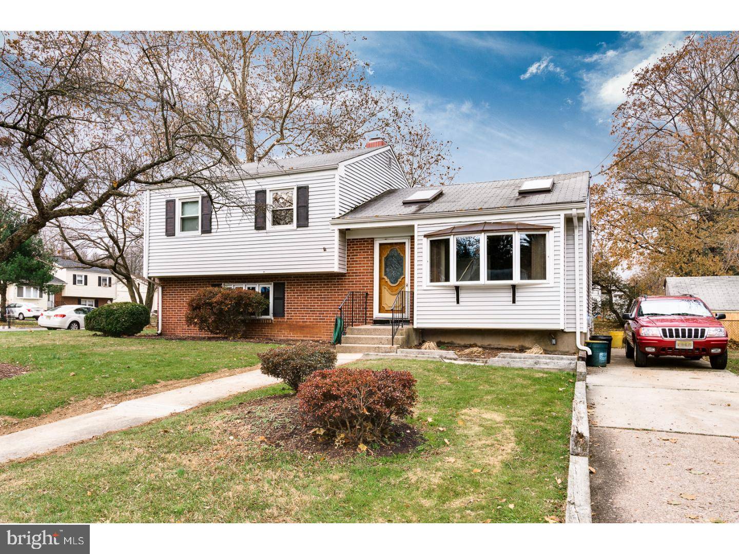 17 CHELMSFORD DR, Ewing, NJ 08618