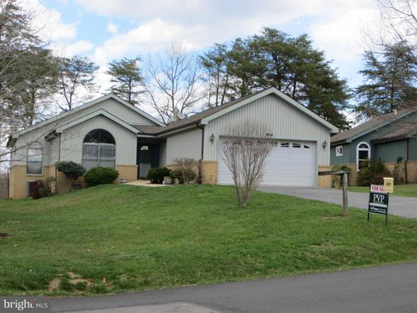 56 THE WOODS ROAD, Hedgesville, WV 25427