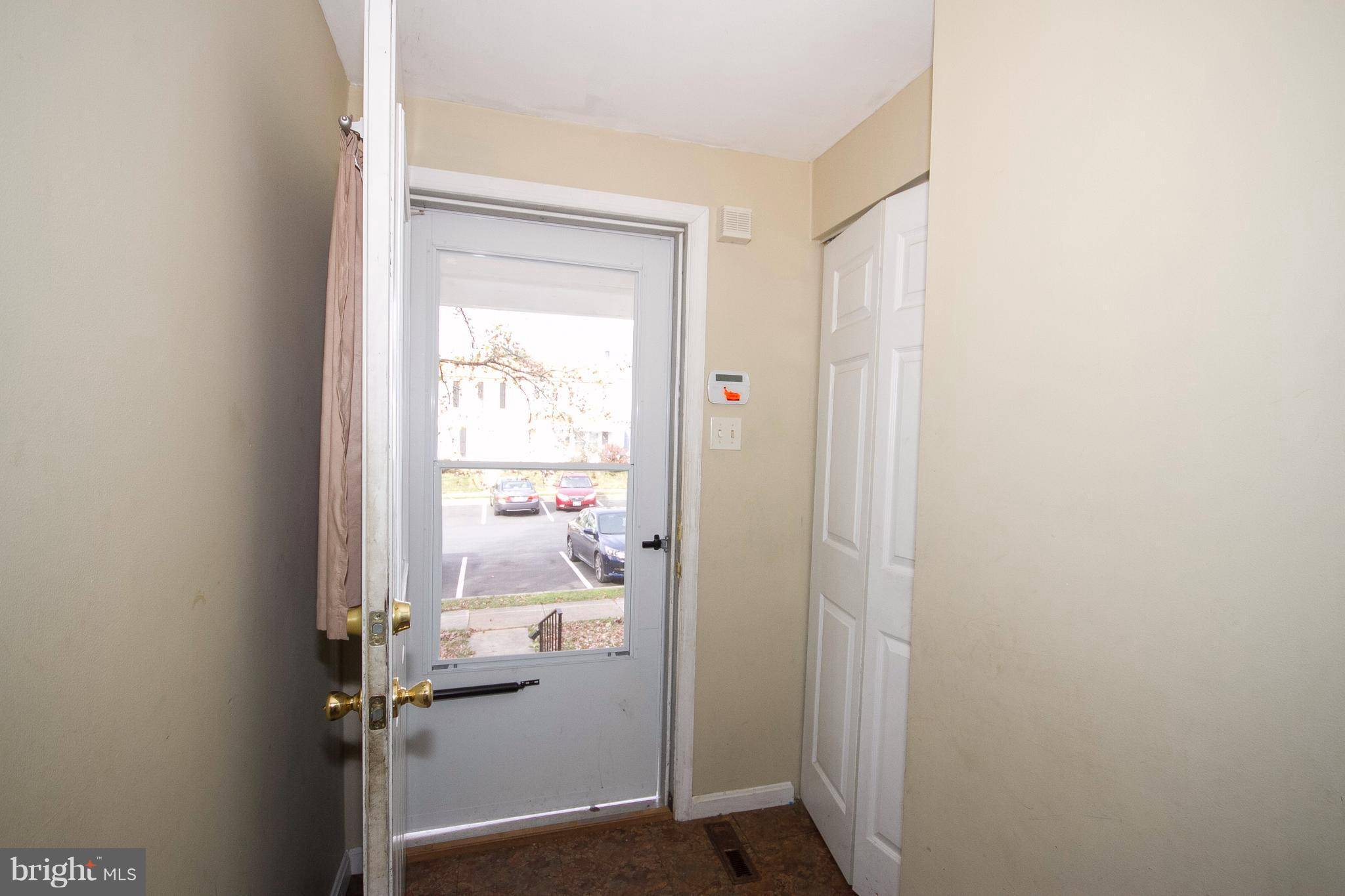 Reisterstown, MD 21136,9 CRAFTSMAN CT