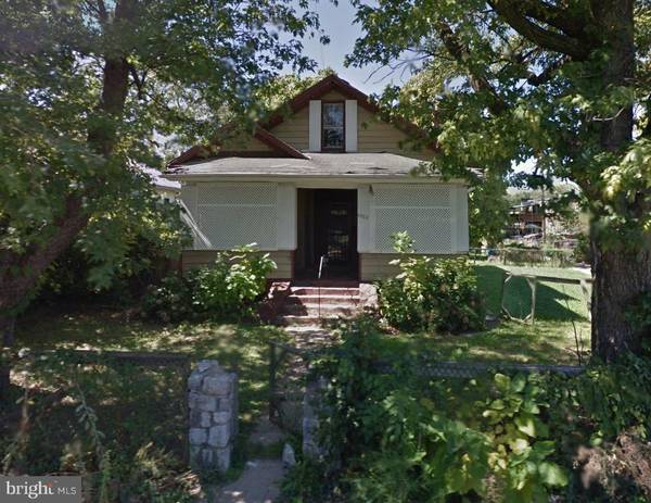 4002 COTTAGE AVE, Baltimore, MD 21215