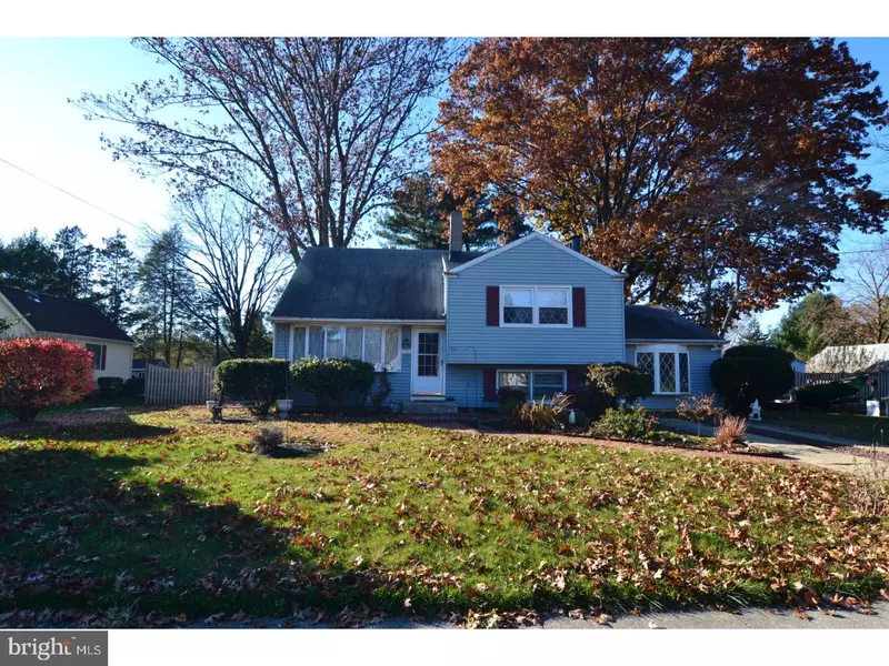 122 MIDDLESEX AVE, Voorhees, NJ 08043