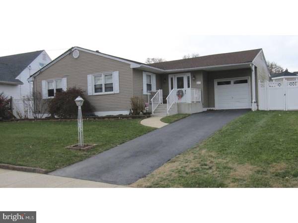 27 WESLEYAN DR, Mercerville, NJ 08690