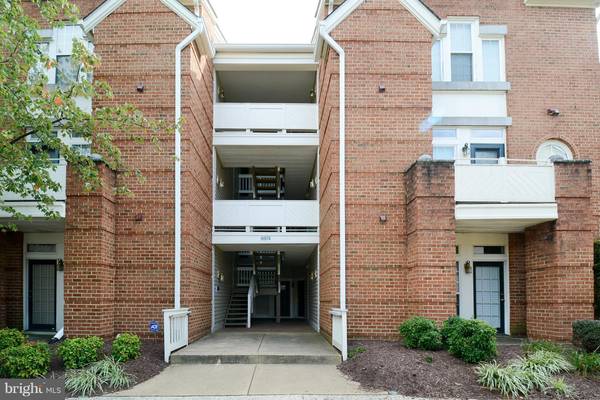 6974-F ELLINGHAM CIR #78, Alexandria, VA 22315