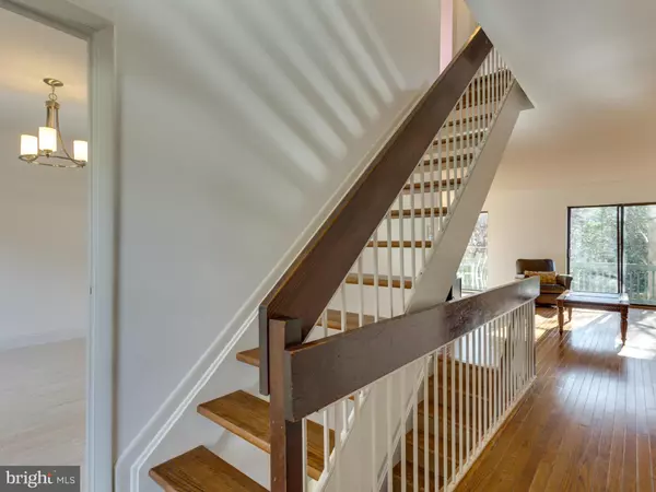 Reston, VA 20191,2029 GOLF COURSE DR