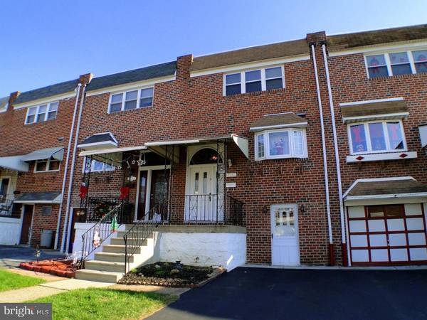 12137 ASTER RD, Philadelphia, PA 19154