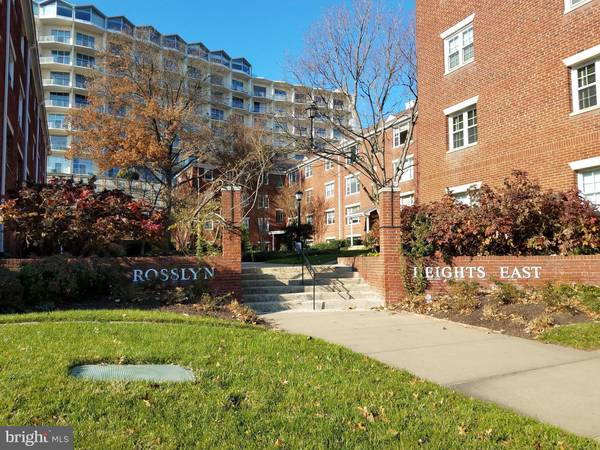 1304 MEADE ST #APPT #1  ENG4, Arlington, VA 22209