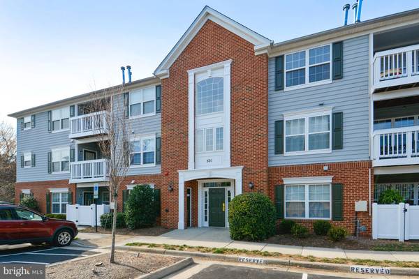 501 CONSTELLATION SQ SE #J, Leesburg, VA 20175