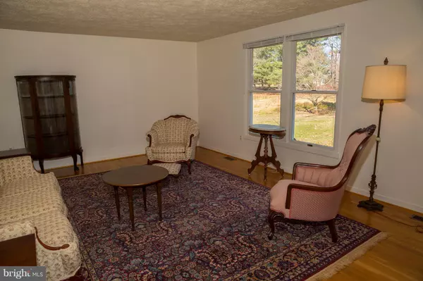 Marshall, VA 20115,4454 SCOTTS RD