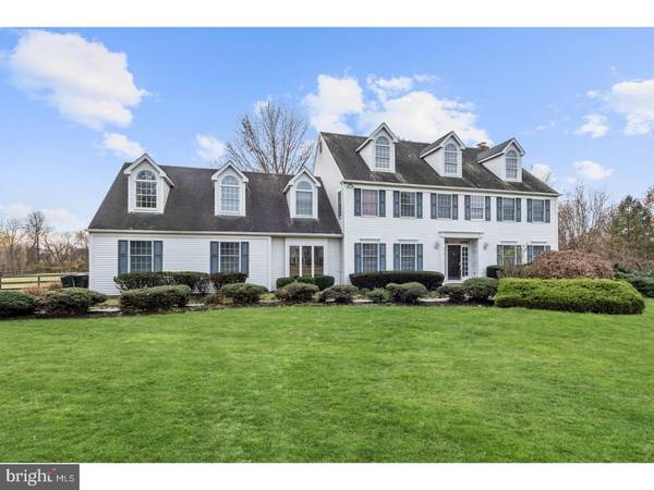 630 S SARATOGA DR, Moorestown, NJ 08057