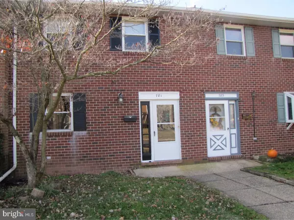 781 JEFFERSON ST, Red Hill, PA 18076