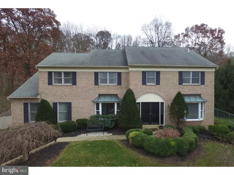 2093 COUNTRY CLUB DR, Doylestown, PA 18901