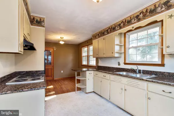 Ranson, WV 25438,4192 OLD LEETOWN PIKE