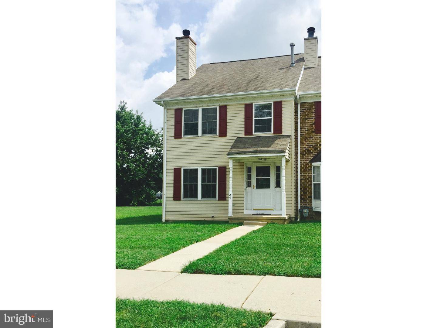 25 E ADAMS CT, Dover, DE 19901