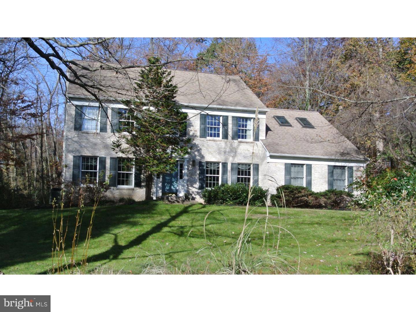 812 SPRINGWOOD LN, Ambler, PA 19002