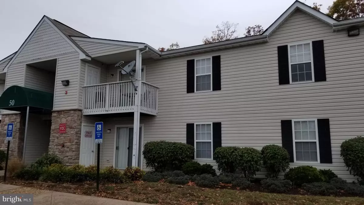 Stafford, VA 22554,50 WHITE PINE CIR #202