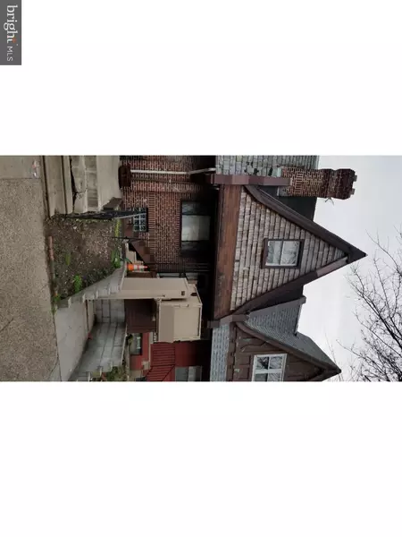 5161 N 8TH ST, Philadelphia, PA 19120