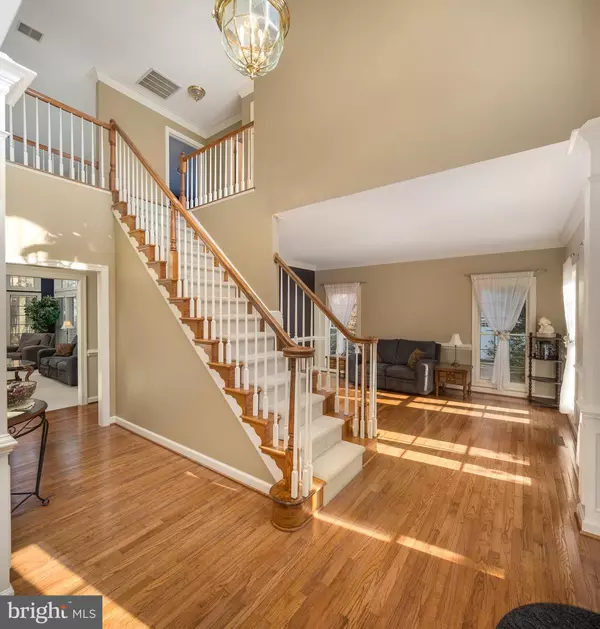 Chantilly, VA 20152,43352 ST ANDREWS ST