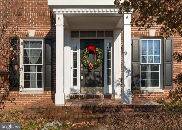 Chantilly, VA 20152,43352 ST ANDREWS ST