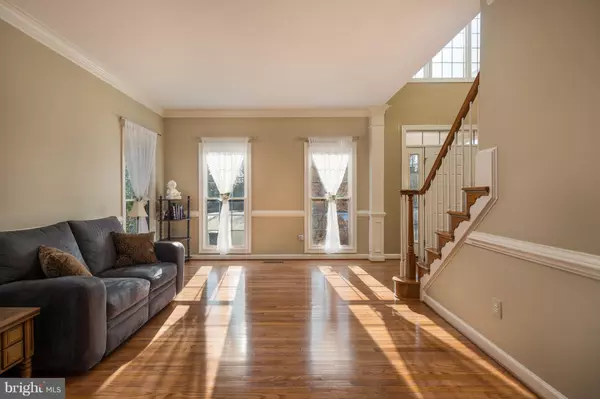 Chantilly, VA 20152,43352 ST ANDREWS ST
