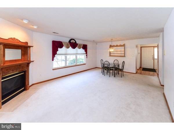 Mount Laurel, NJ 08054,510 VIOLET CT