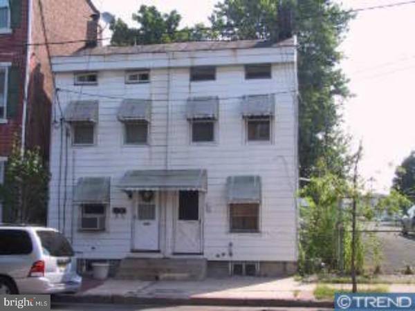 208 2ND ST, Trenton, NJ 08611