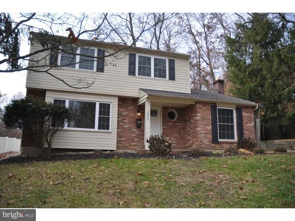 2880 SURREY LN, Aston, PA 19014