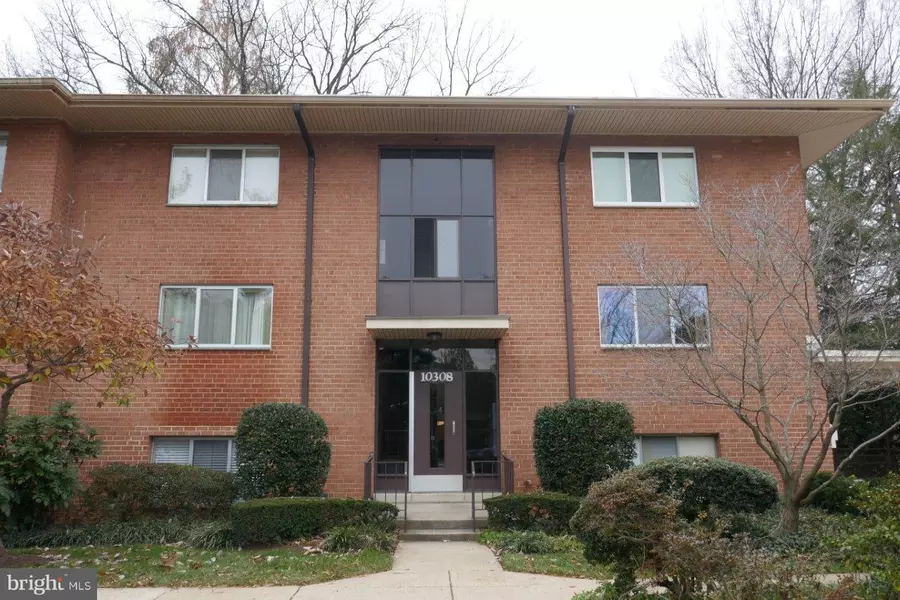 10308 ROCKVILLE PIKE #302, Rockville, MD 20852