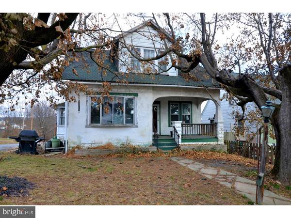 78 HIGH ST, Pine Grove, PA 17963