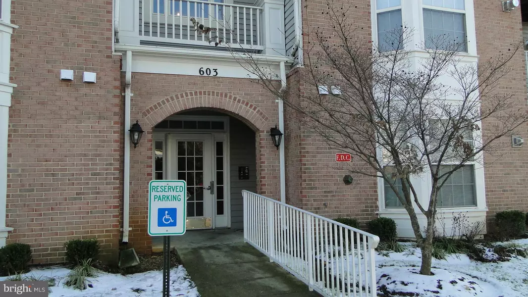 603 BURTONS COVE WAY #1, Annapolis, MD 21401