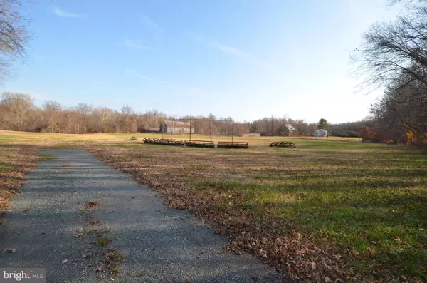 Tracys Landing, MD 20779,6095 SOLOMONS ISLAND RD